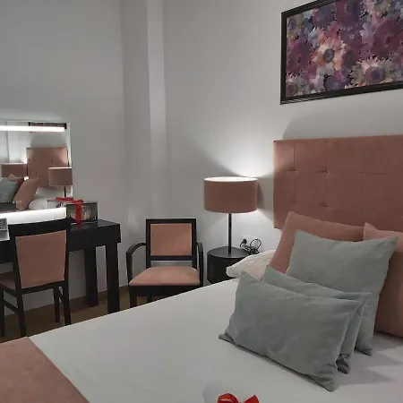 Rous - Solo Adultos Valencia