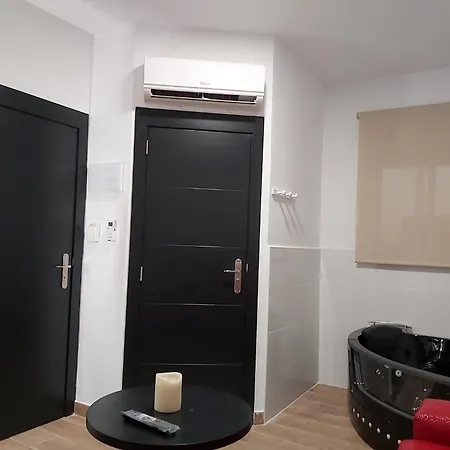 Rous - Solo Adultos Valencia