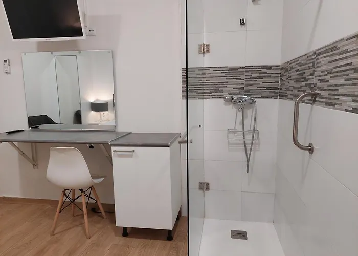 Ξενοδοχείο Rous - Solo Adultos *